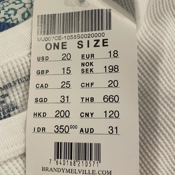 COPY - White brandy Melville longsleeve - Picture 3 of 3